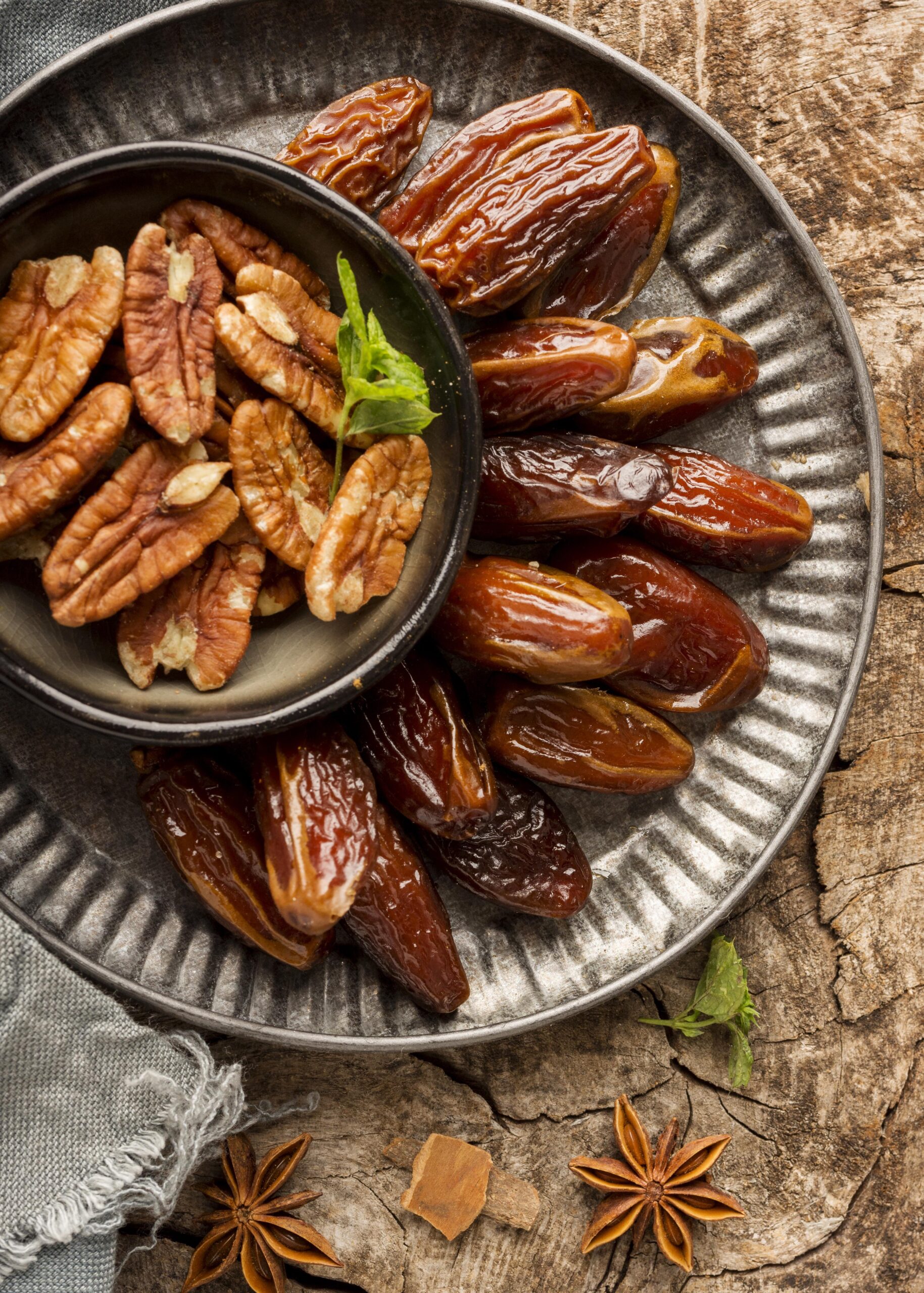 pakistan dates nuts top view